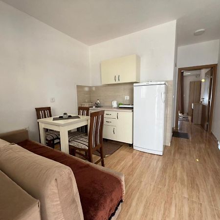 Kontiki Apartments Ulcinj Ngoại thất bức ảnh